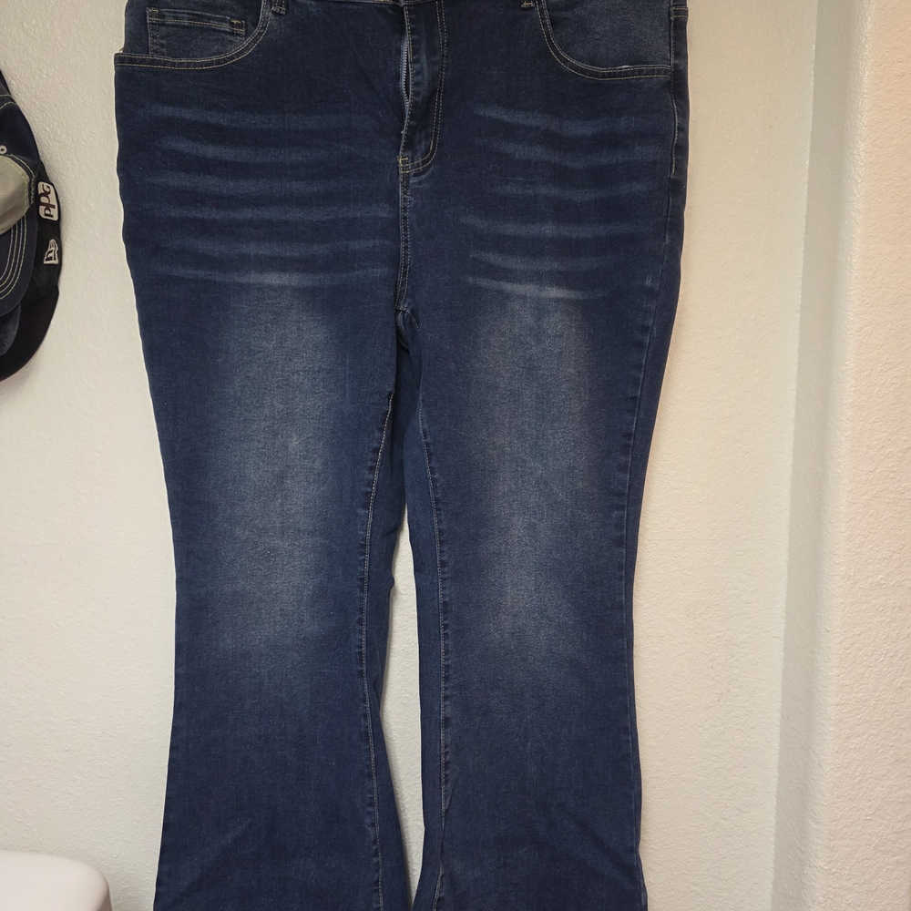 Classic Dark Wash Women's Jeans